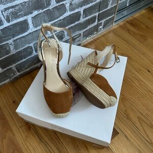 Jessica Simpson Tan Espadrille Wedges